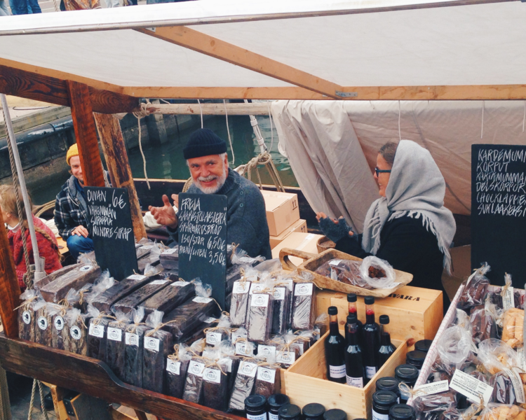 Dicas Outono Helsinki Finlândia, Ruska Suomi, Autumn Tips Helsinki Finland, Herring Market